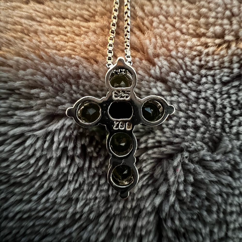 Peridot Silver Cross Necklace - Picture 3 of 4